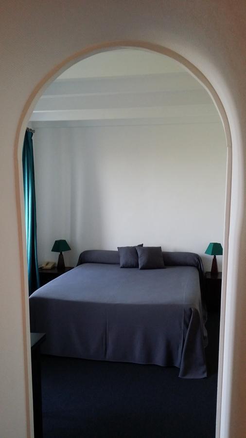 La Roche Du Marais Hotel Omonville-la-Petite Room photo